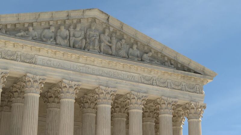 Supreme Court hears case on limits of state courts to intervene in Congressional map drawing