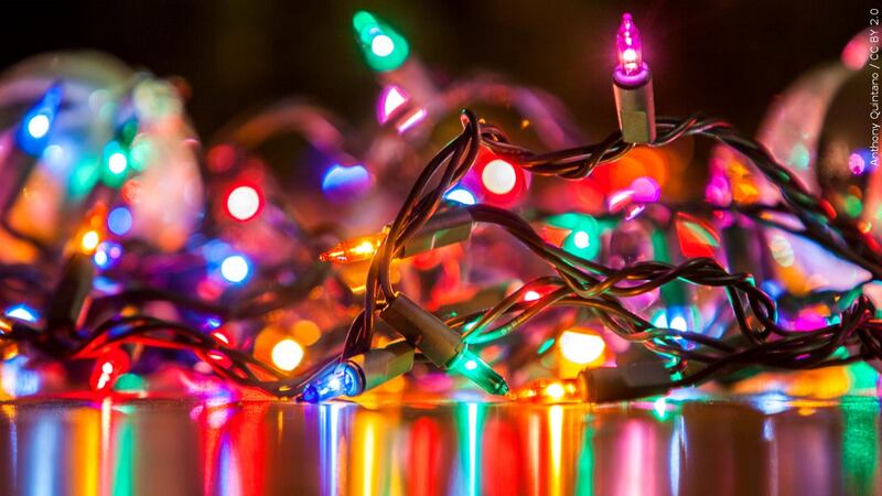 Holiday lights