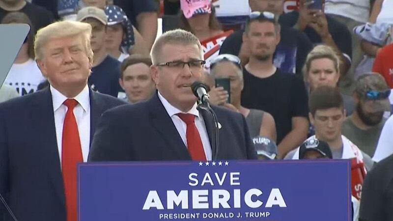 Trump endorses Darren Bailey at Save America rally at Adams County Fair