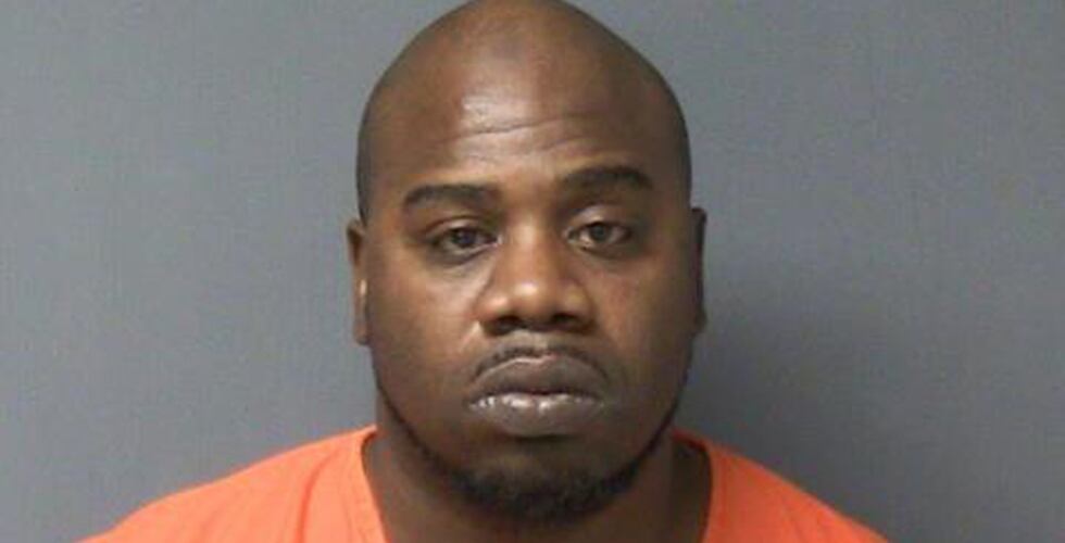 Jeremy Mondy booking photo